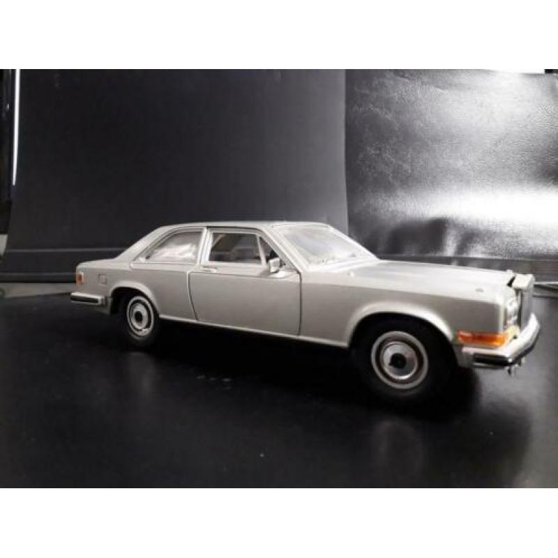 Rolls Royce Camarque Burago 1:22
