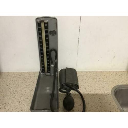 Oude Baumanometer bloeddrukmeter