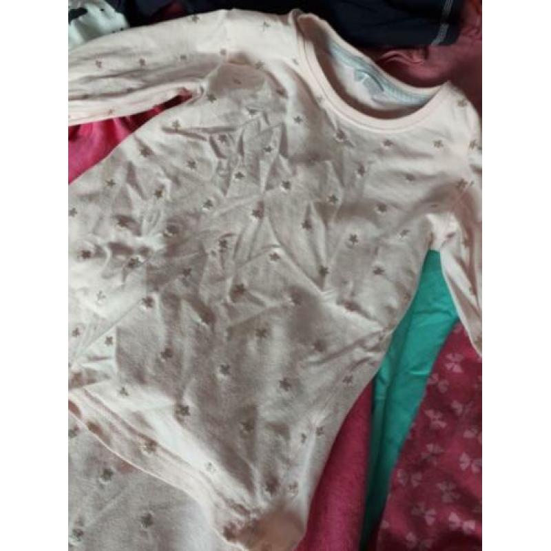 Groot pakket meisjes legging pyjama en hemdjes 116 122 128