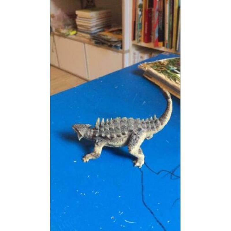Schleich dino