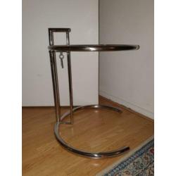 Vintage design chroom bijzettafel Adjustable van Eileen Gray