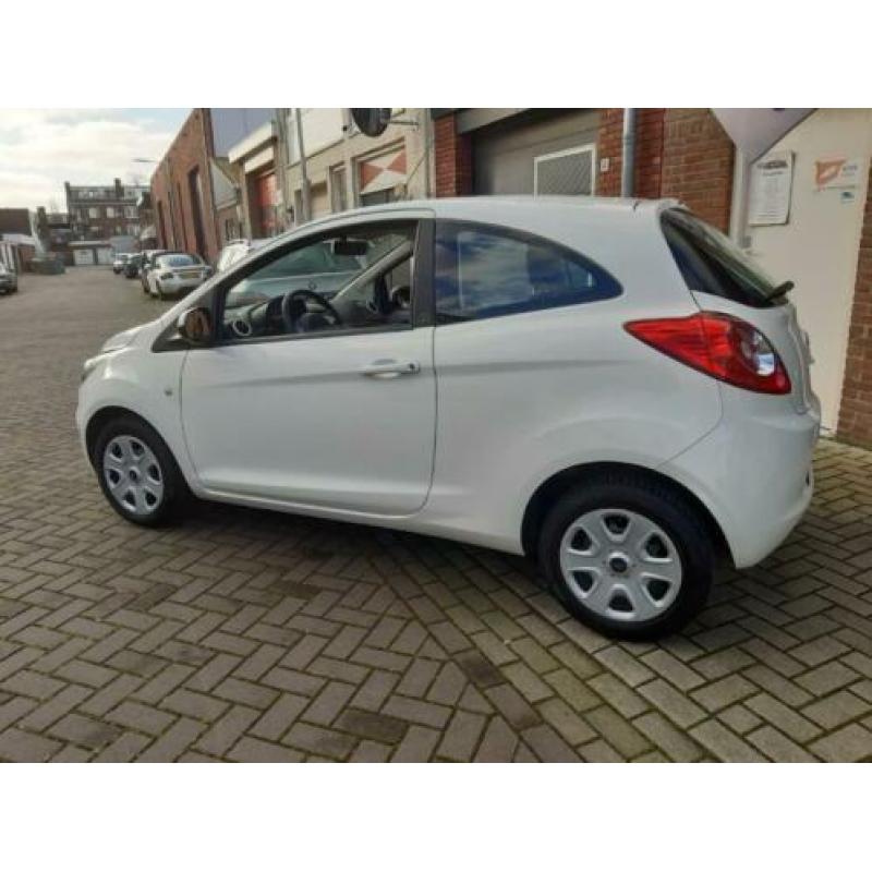 Ford KA 1.2 2010 Wit, 1e Eigenaar, Airco, Bluetooth, Nap