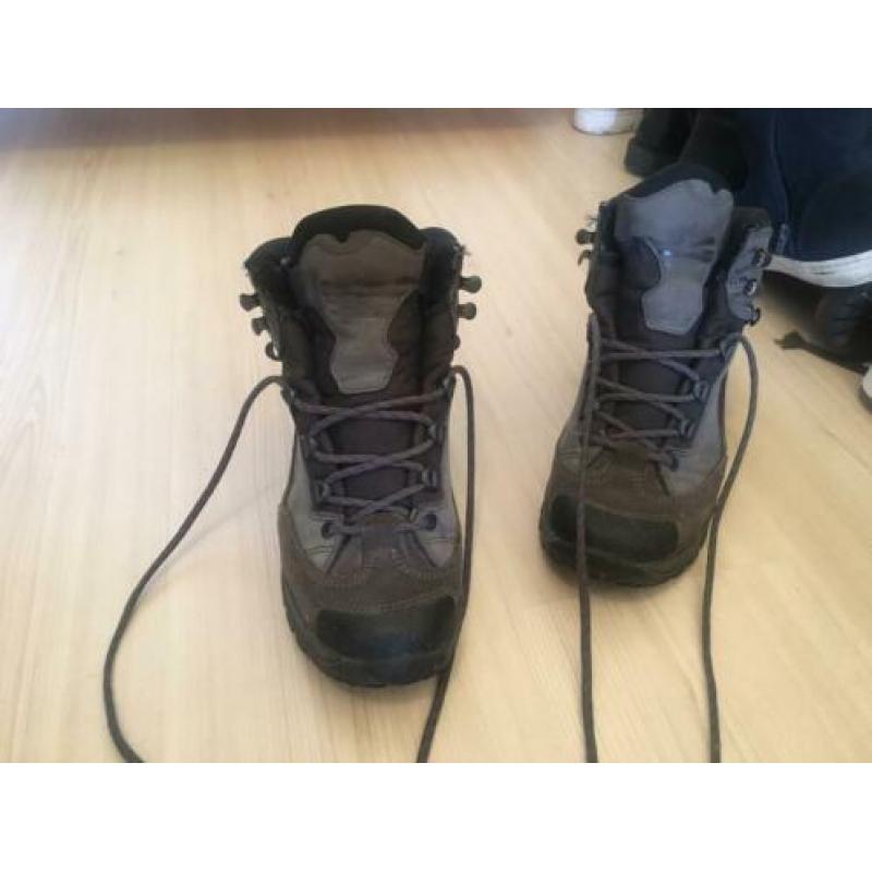 Berg , loopschoenen maat 38