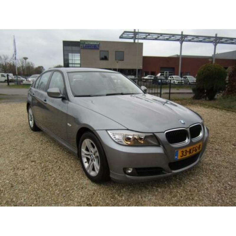 BMW 3-serie 316i Business Line Full-map Navi ECC Cruise