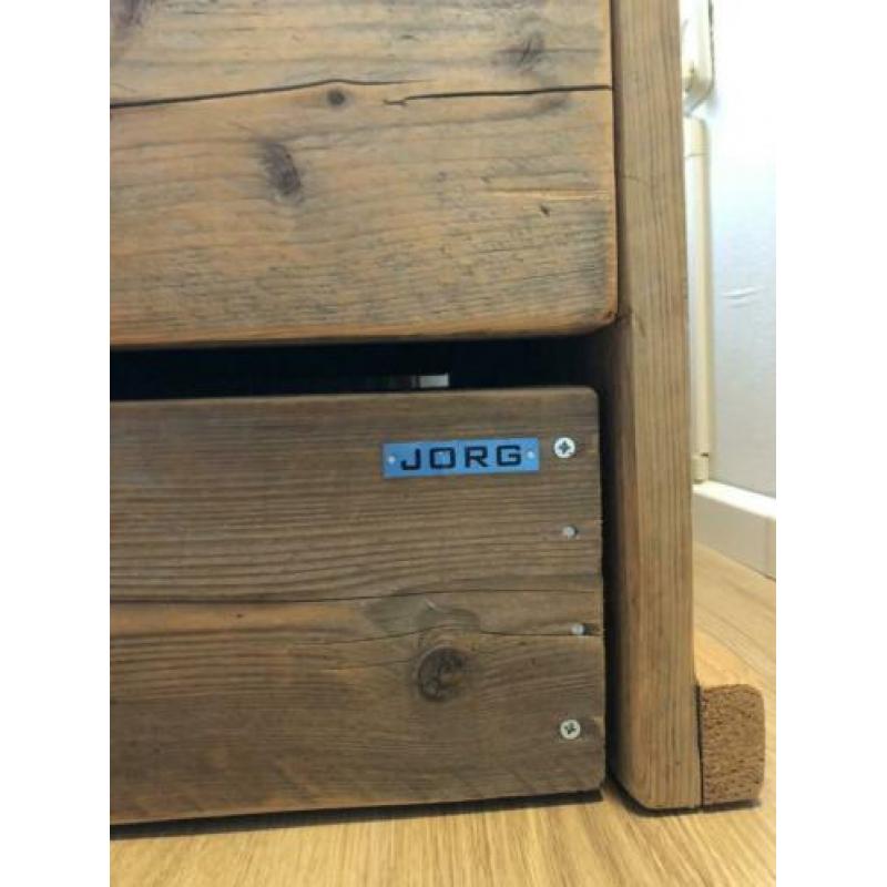 Steigerhouten bed met lade van Jorg