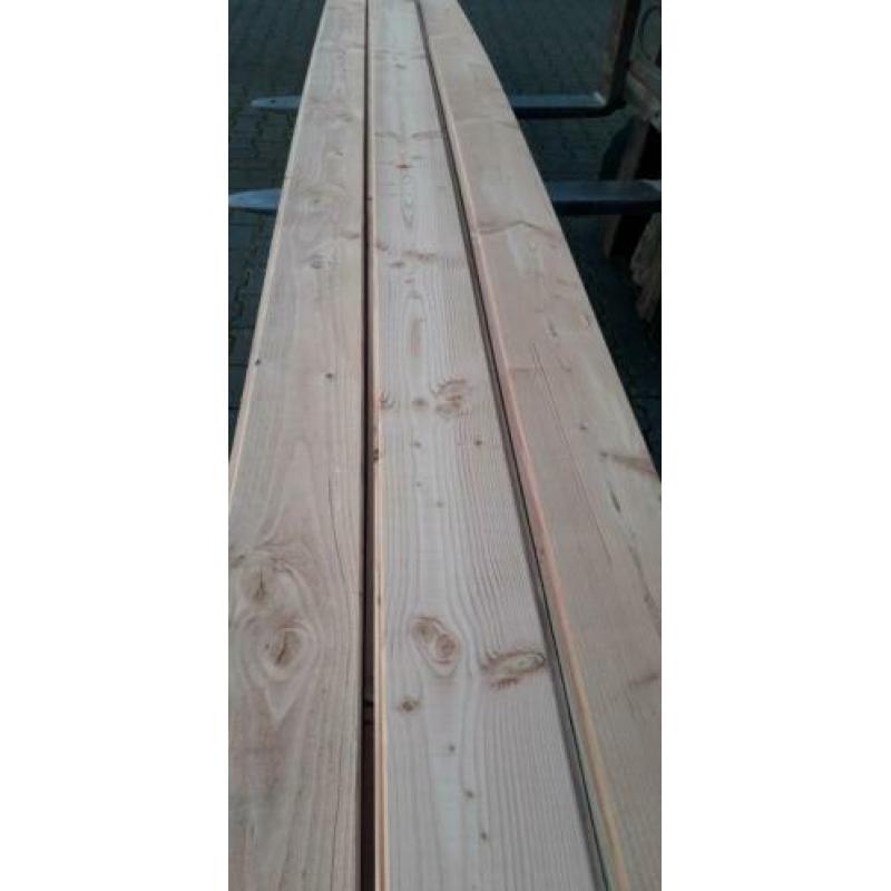 Partij nieuwe Douglas planken van 5 meter lengte.