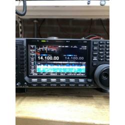 Icom 7600