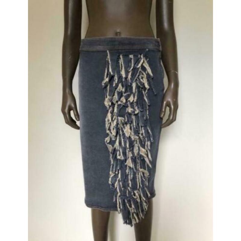 ZGAN - Moschino Denim Rok Maat it 46 = NL 40