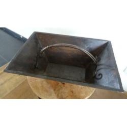 Houten fruit / schaal met metalen handvat