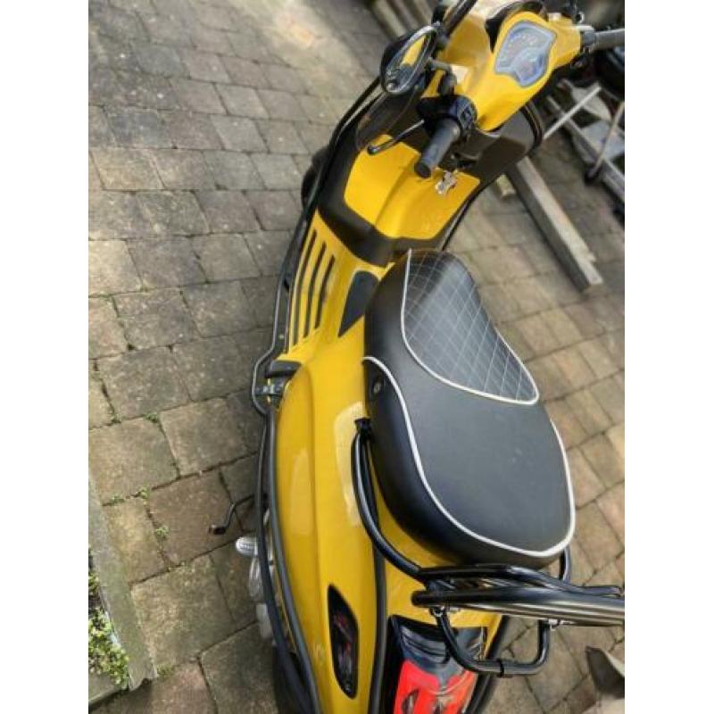 Vespa FullOption