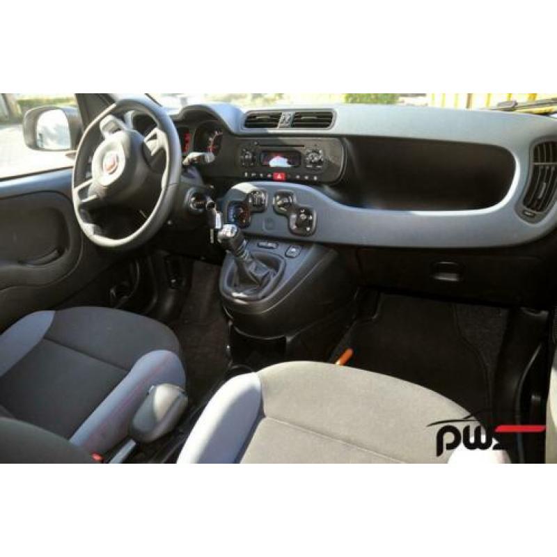 Fiat Panda 0.9 TwinAir Popstar Airco / 5drs / 1e eig / NL au