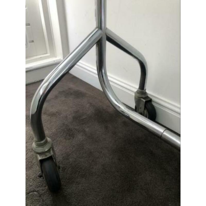 Stevig Kledingrek 180cm