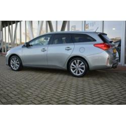 Toyota Auris 1.8 HYBRID TOURING SPORTS PANODAK/CAMERA/NAVI/L