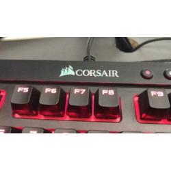Corsair k63 gading toetsenbord red switches