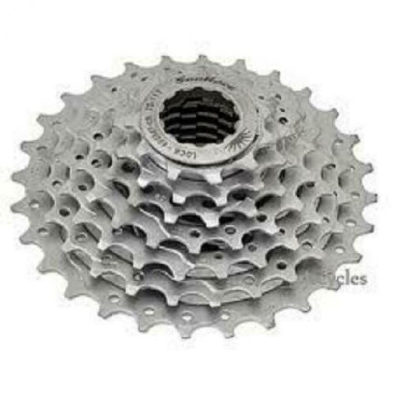 7 speeds sunrace casette 12-24 tanden,past op shimano, ook 1