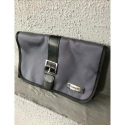 Nieuw Viktor & Rolf etui