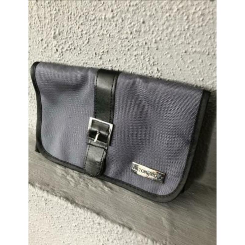 Nieuw Viktor & Rolf etui