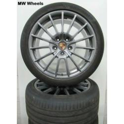 Porsche 20 inch Panamera GTS velgen zomerbanden sensoren