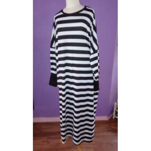 lange oversized zwart wit gestreepte jurk (XXXXL)