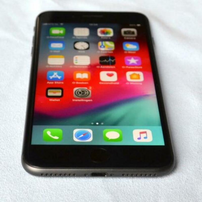 iPhone 8 Plus 64 GB Zwart, perfecte staat, garantie, bon