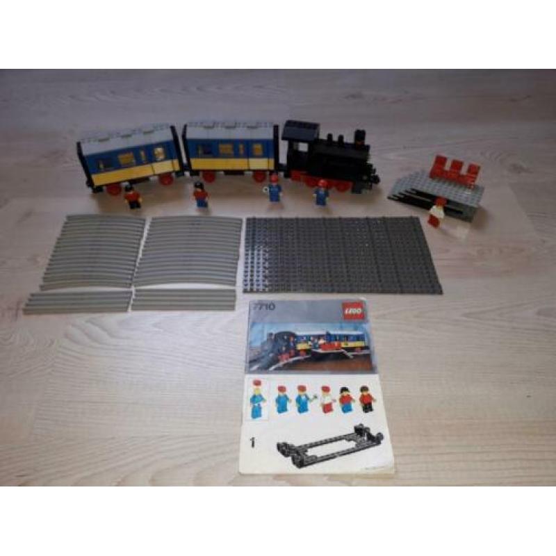 lego trein set 7710 met boekje rails enz compleet
