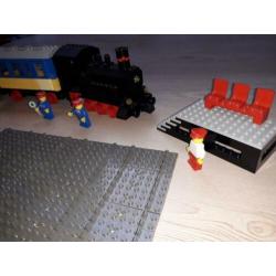 lego trein set 7710 met boekje rails enz compleet