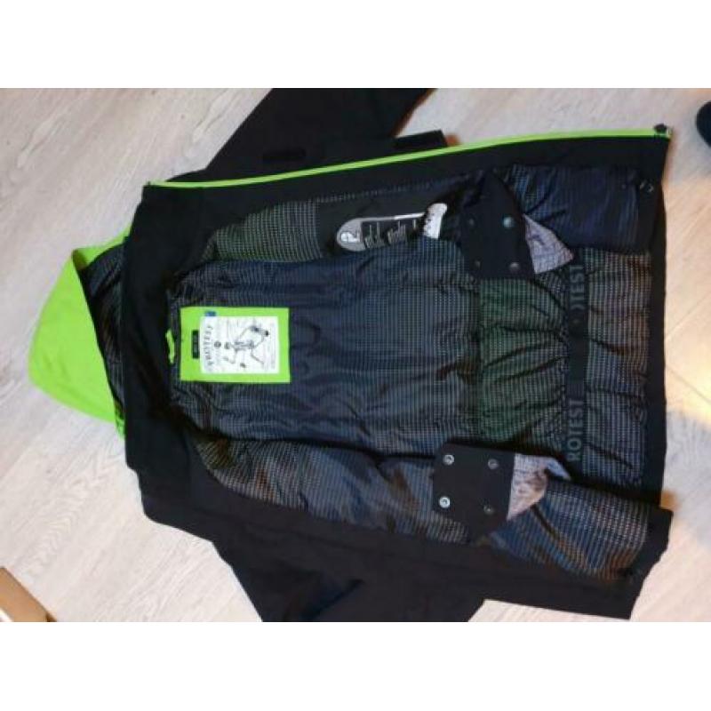 Skijack ski jas Protest maat 152