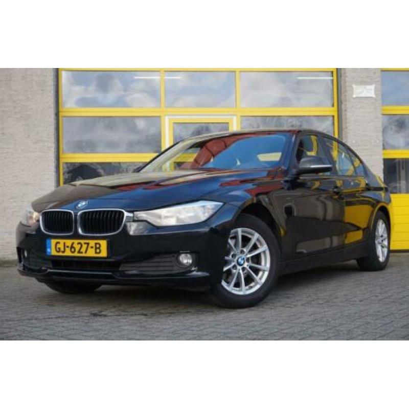 BMW 3 Serie 316d Business BJ2015 LED | LMV16" | Navi | ECC |