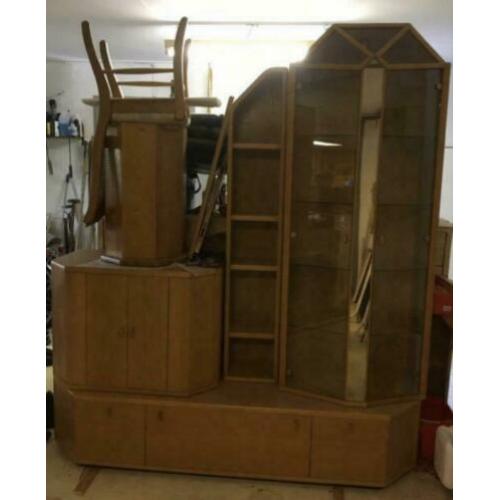 Massief eiken meubels en stoelen