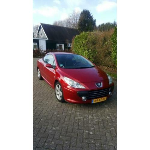 Peugeot 307 2.0 16V CC 130KW 2007 Rood