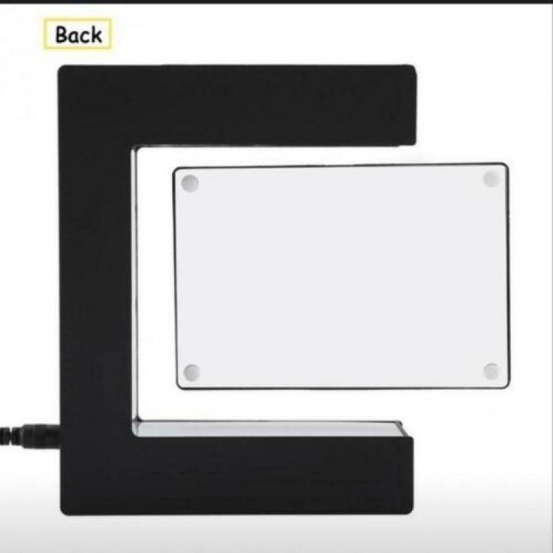 Zwevend fotolijstje met verlichting