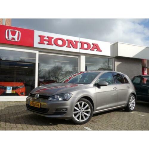 VOLKSWAGEN Golf 1.2 TSI 5D DSG Highline Navi