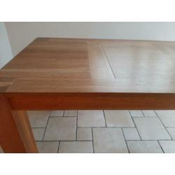 Eiken eettafel