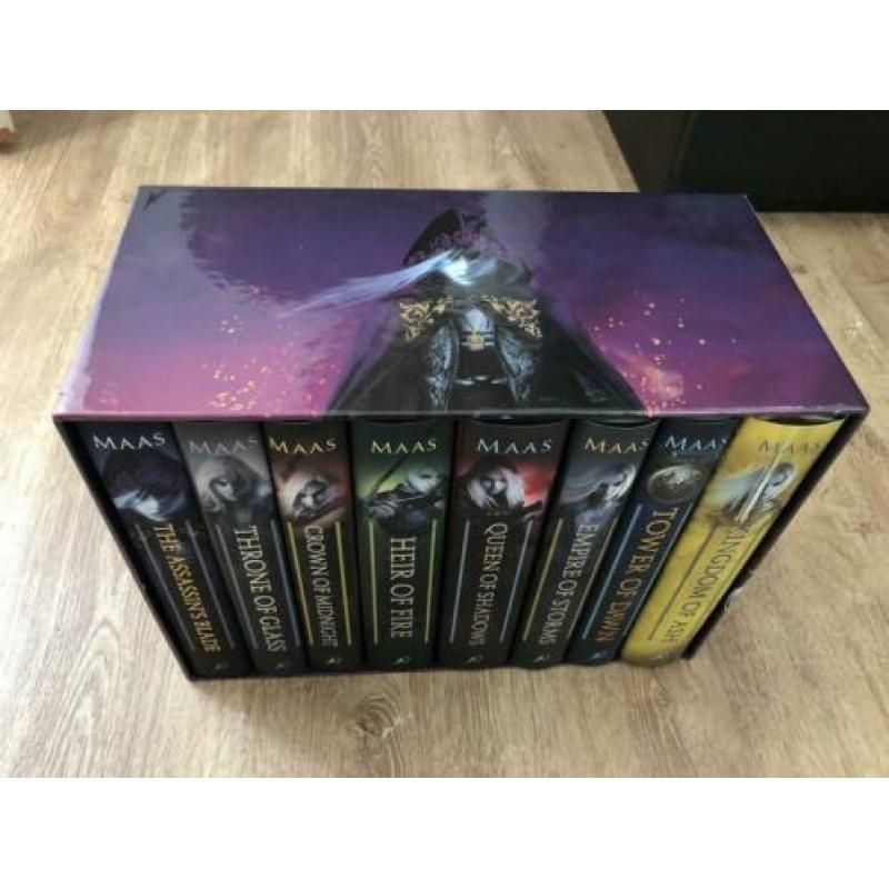 Throne of glass boxset engels hardcover young adult fantasy