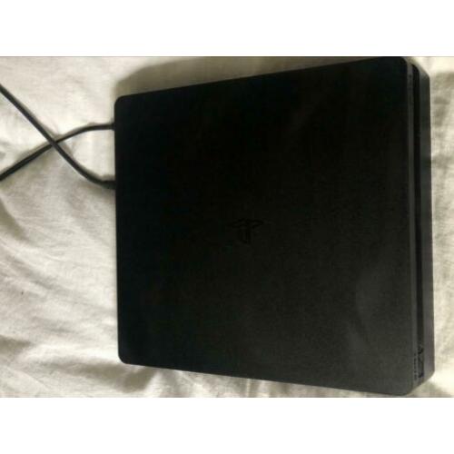 Ps4 slim