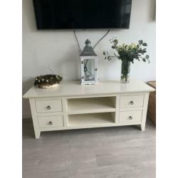 Kast Tv meubel 150X55x60 Crème kleur by de Bommel gekocht