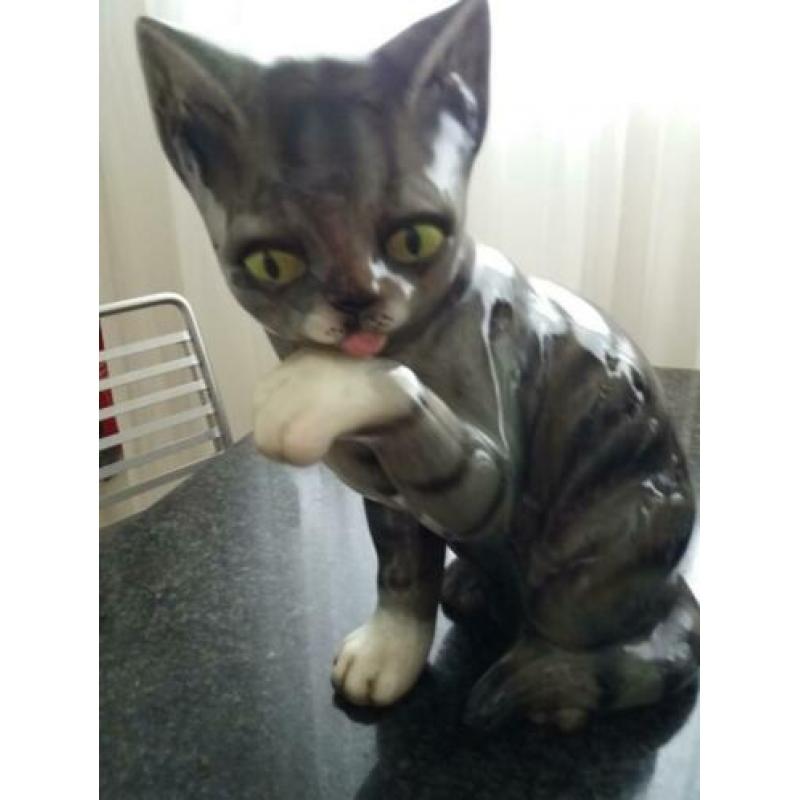 Te koop goebel poes