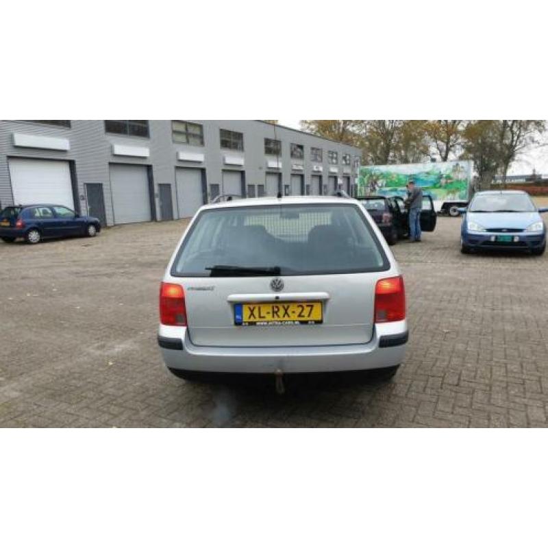 Volkswagen Passat Variant 1.6 Comfortline Zeer nette en goed