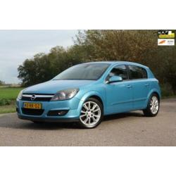 Opel Astra 2.0 T Elegance TURBO / 5-DRS / 170PK / PDC / GOED