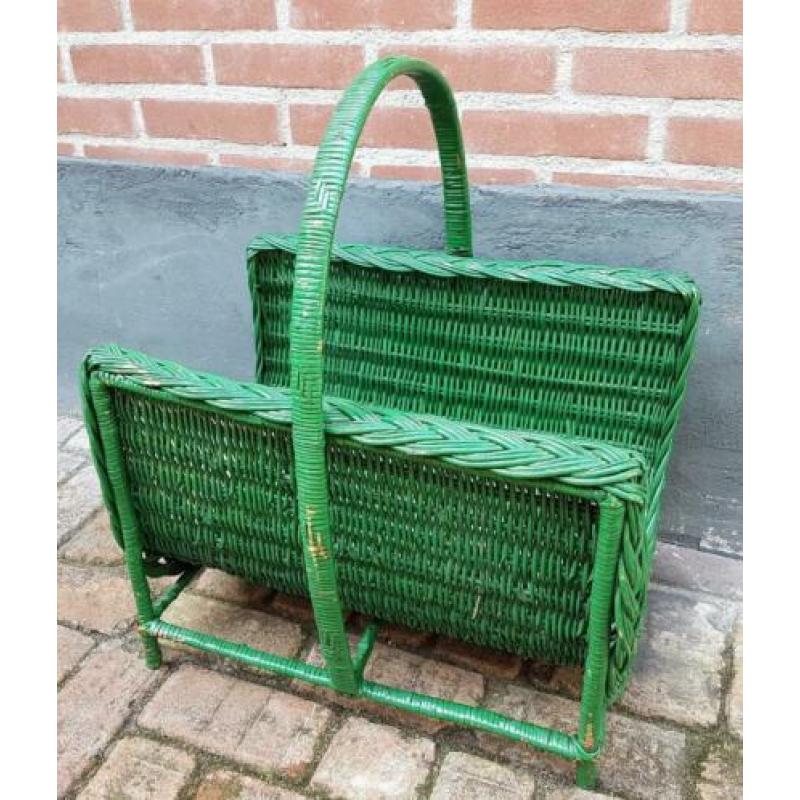 Krantenbak/lectuur mand/tijdschriftenmand, retro/vintage