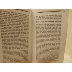 Corrie ten Boom - Overgave. De vreugde van het vertrouwen in