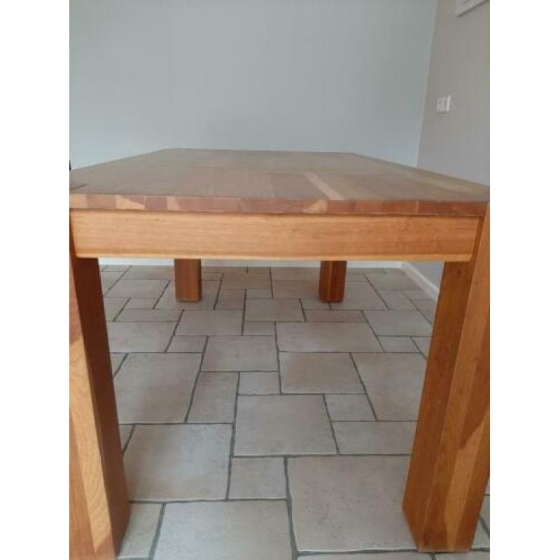 Eiken eettafel