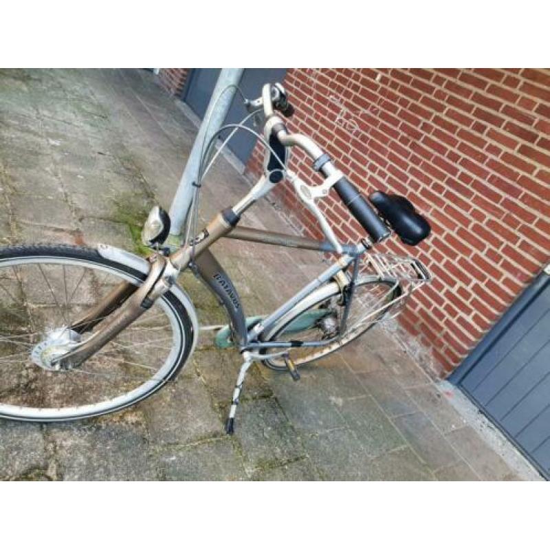 Te koop batavus herenfiets 28 inch 8 versnellingen
