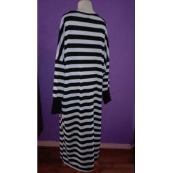 lange oversized zwart wit gestreepte jurk (XXXXL)
