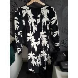 Nikkie palm tree jurk zwart wit maat 40