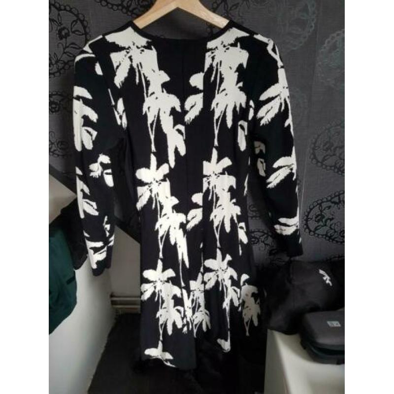 Nikkie palm tree jurk zwart wit maat 40