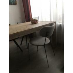 6 nieuwe eetkamerstoelen