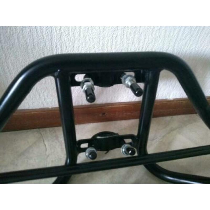 Voor bagagedrager fiets