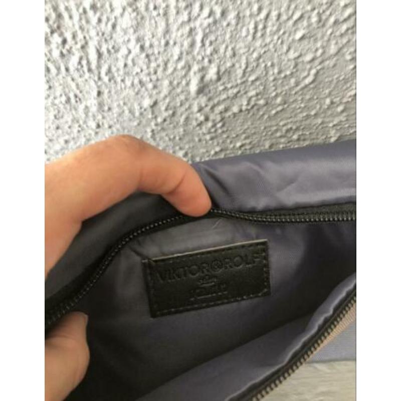 Nieuw Viktor & Rolf etui
