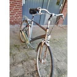 Te koop batavus herenfiets 28 inch 8 versnellingen